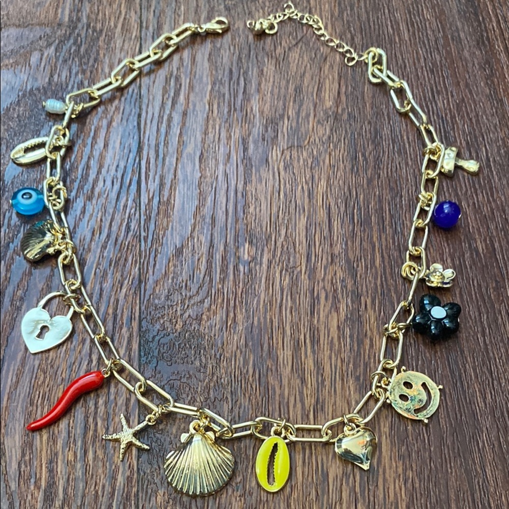 Adorable gold toned Charm Necklace!!!